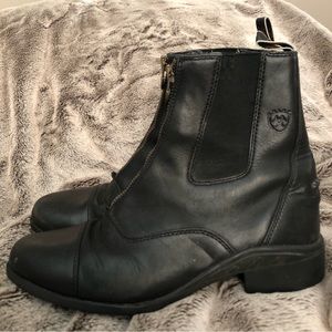 Ariat womens 7.5 black leather paddock boots